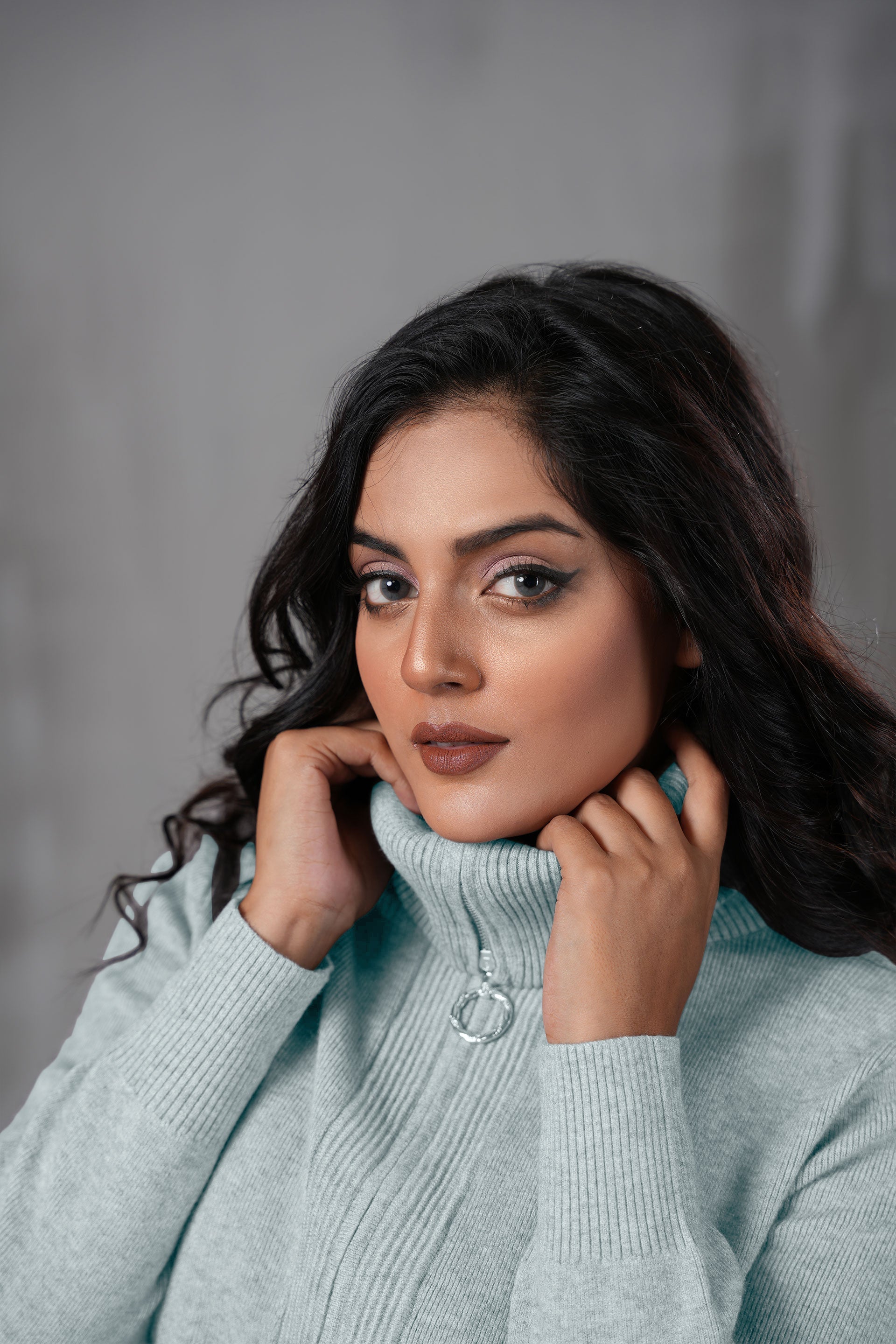 Double Zipper Turtle Neck Knitwear