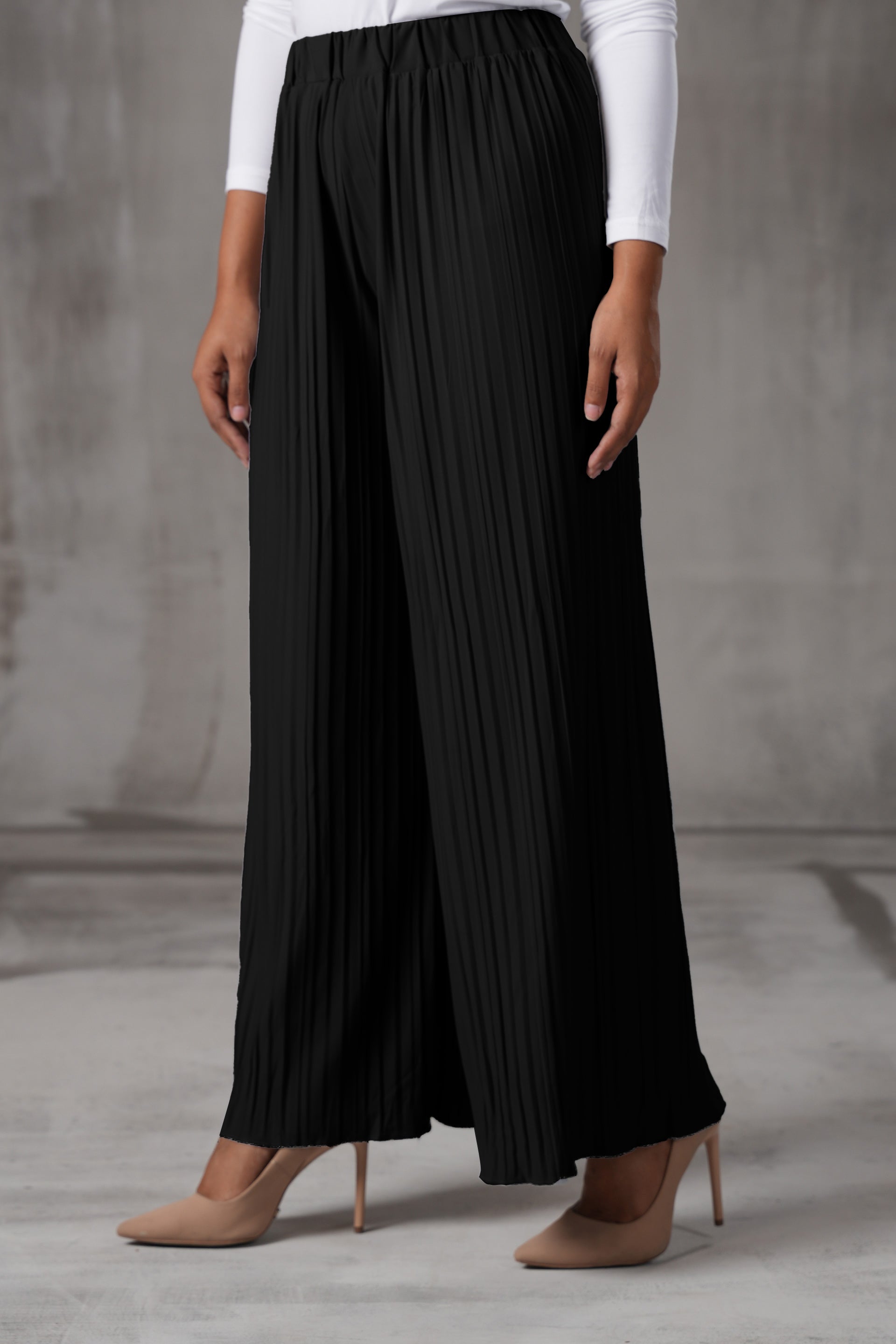 Premium Pleated Wide-Leg Plazzo